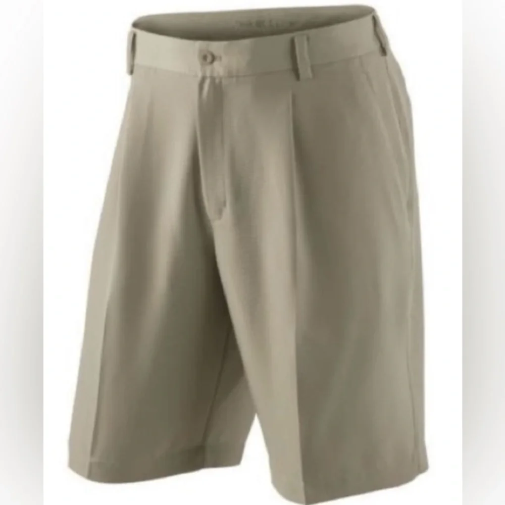 Nike Golf Dri Fit Men’s Size 30 Poly Blend Khaki 10” Golf‎ Shorts